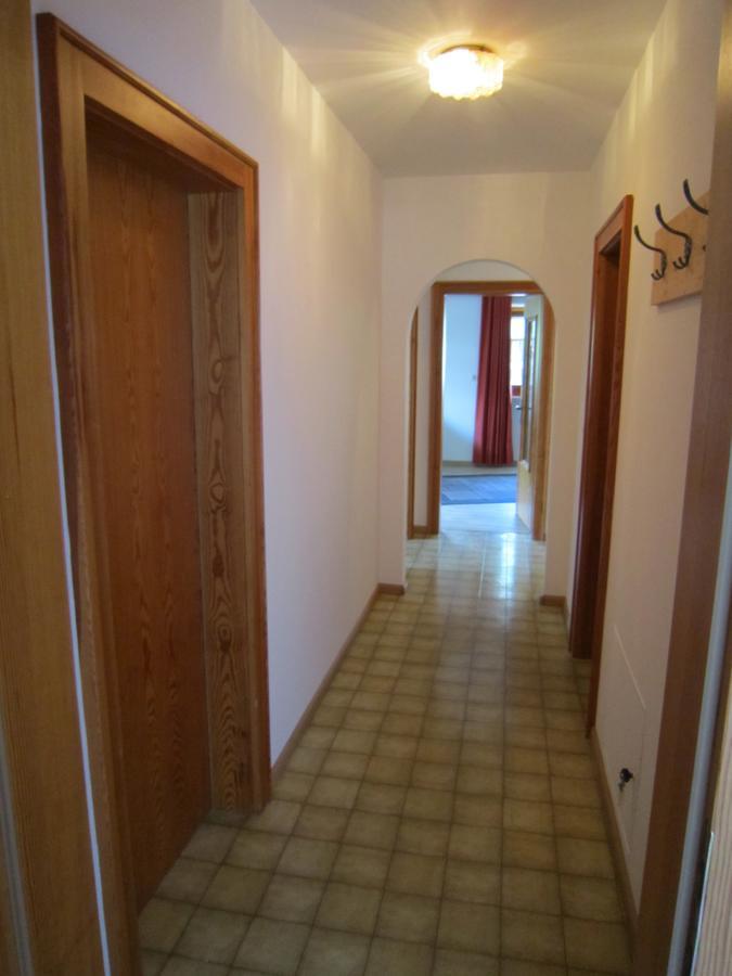 מאלס ונוסטה Aparthotel Garni Haus Hubertus מראה חיצוני תמונה